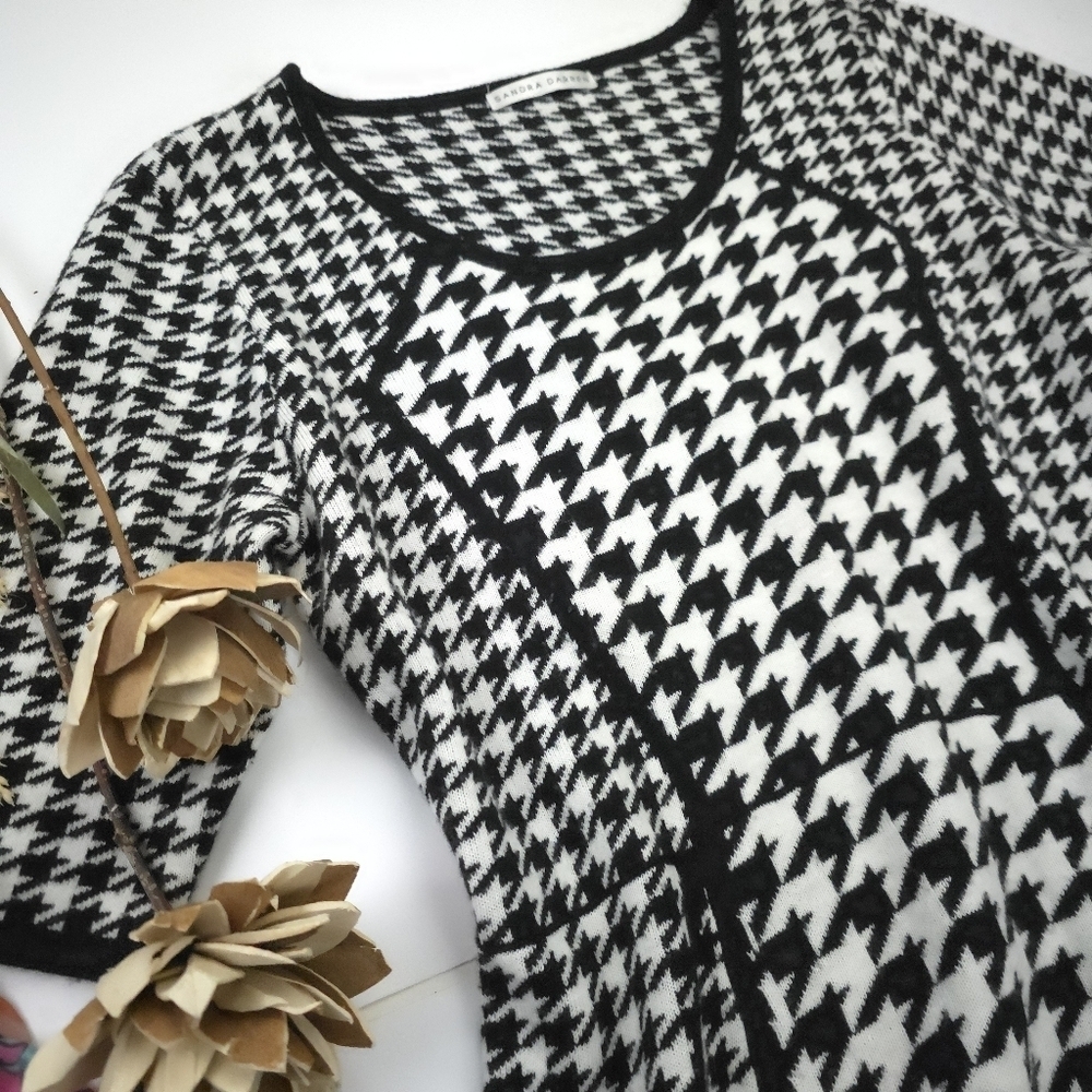 Sandra Darren Black and White Houndstooth Sweater Dress Sz L - Picture 6 of 12